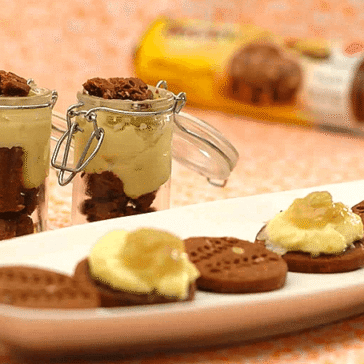 Torta cremosa de banana com cereal mix